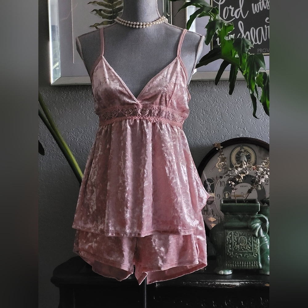Jessica Simpson 2pc Velvet Lingerie